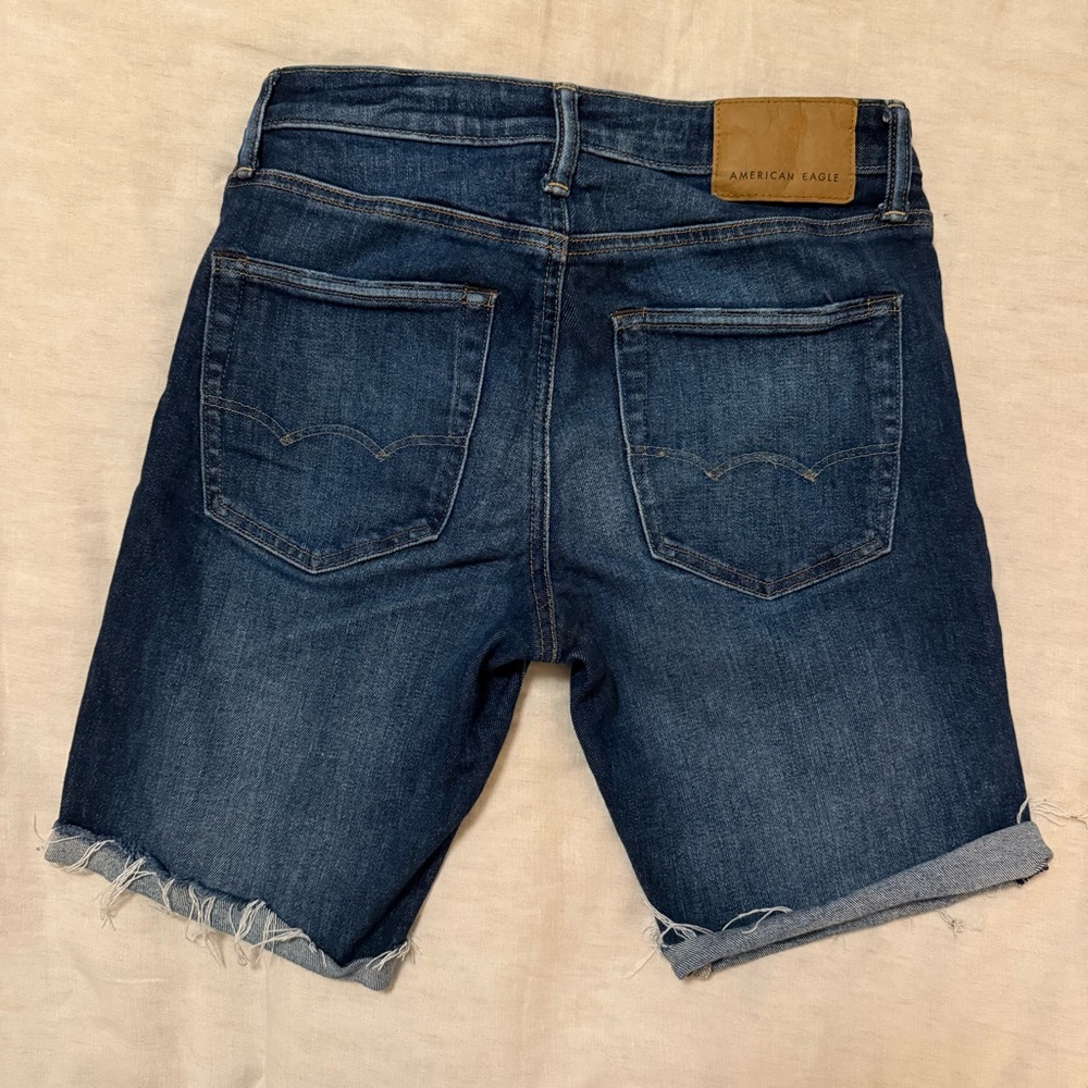 American Eagle Outfitters Men's Blue Jeans(preloved) - Picture 2 of 4
